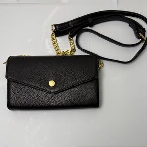Stella & Max black leather crossbody smartphone wallet.